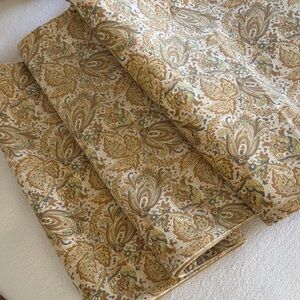 Pottery Barn Paisley velvet table runner